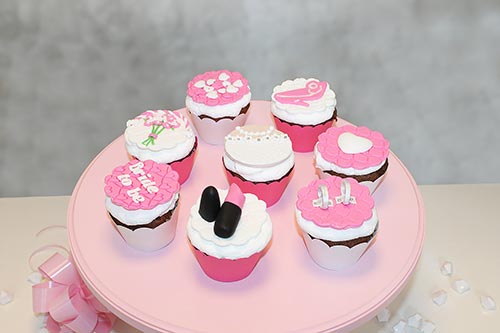 cake pops i cupcake za devojačko veče